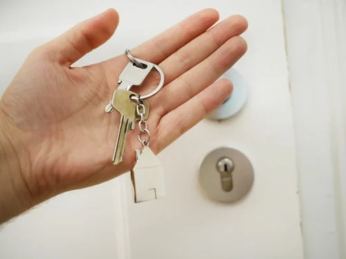 À quoi faut-il s’attendre à la clôture de la vente d’une maison ?
